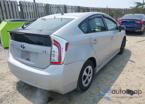 2013 Toyota Prius Two z USA, uszkodzony, nr VIN JTDKN3DU4D5577888